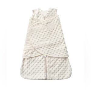 Halo SleepSack Swaddle Wrap Plush Dots Velboa TOG 3.0 - Cream Fleece - Newborn
